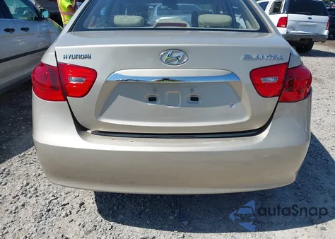 2010 Hyundai Elantra Gls z USA, uszkodzony, nr VIN KMHDU4AD4AU867650